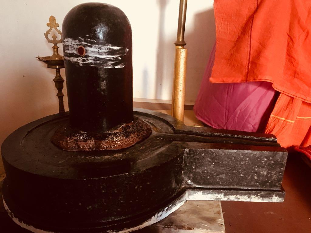 the svayambhu Linga